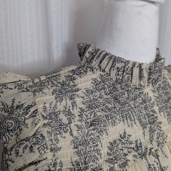 Ann Taylor Black and Cream Blouse - Picture 5 of 8